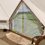 Les Fresses Glamping *