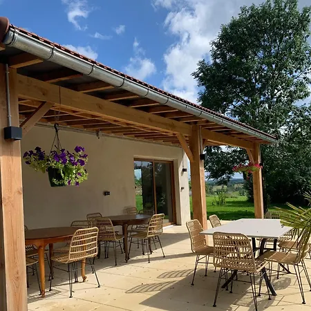 Luxury tent Les Fresses Glamping Saint-Julien-la-Genete