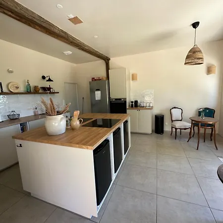 Les Fresses Glamping * Saint-Julien-la-Genete